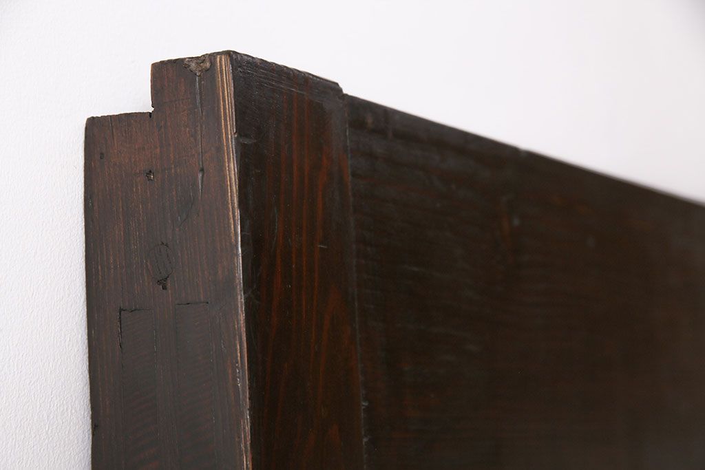 アンティーク建具　総松材　燻されたような渋い風合いが魅力の蔵戸(引き戸、玄関戸、建具)(R-049395)