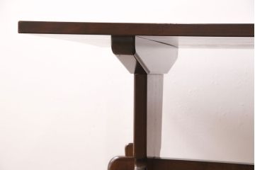 中古美品　松本民芸家具　シックなダイニング作りにおすすめのB型食卓(ダイニングテーブル、4人掛け)(定価約27万円)(R-049396)