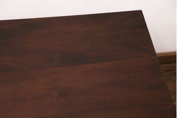 中古美品　松本民芸家具　シックなダイニング作りにおすすめのB型食卓(ダイニングテーブル、4人掛け)(定価約27万円)(R-049397)