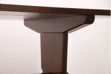 中古美品　松本民芸家具　シックなダイニング作りにおすすめのB型食卓(ダイニングテーブル、4人掛け)(定価約27万円)(R-049397)
