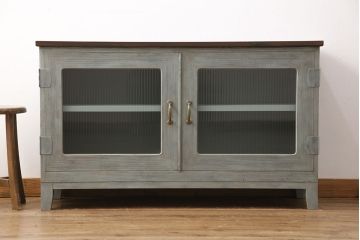 和製アンティーク　ペイントカラーとモールガラスの組み合わせがお洒落なリビングボード(ローボード、テレビ台、収納棚)(R-049399)