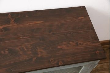 和製アンティーク　ペイントカラーとモールガラスの組み合わせがお洒落なリビングボード(ローボード、テレビ台、収納棚)(R-049399)