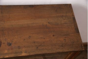 和製アンティーク　ヒノキ材製　レトロな雰囲気づくりにおすすめな戸棚(収納棚、キャビネット、飾り棚)(R-049403)