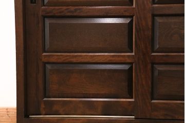 中古　松本民芸家具　シックで落ち着いた佇まいが魅力的なA型下駄箱(収納棚)(定価約27万円)(R-049411)