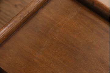 和製アンティーク　楠木　レトロで可愛らしい!小振りなサイズのサイドキャビネット(電話台、収納棚)(R-049414)