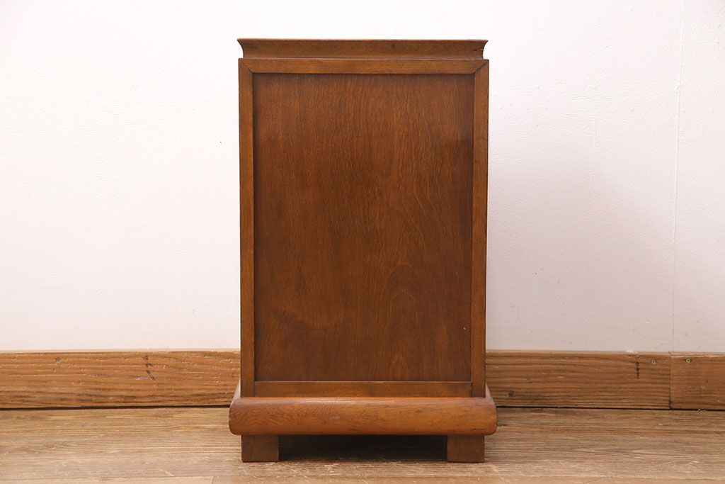 和製アンティーク　楠木　レトロで可愛らしい!小振りなサイズのサイドキャビネット(電話台、収納棚)(R-049414)