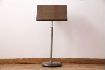 アンティーク雑貨　メニュー台にもおすすめ!栓材製のレトロな譜面台(譜面立て、ミュージックスタンド、メニュー立て)(R-049418)