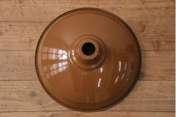 中古　レトロ照明　昭和レトロ　ほっこりとした温かみのある空間におすすめなホーロー製天井照明(吊り下げ照明、ペンダントライト、琺瑯)(R-049423)