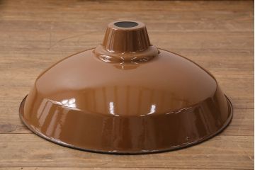 中古　レトロ照明　昭和レトロ　カフェ風インテリアに欠かせないホーロー製天井照明(吊り下げ照明、ペンダントライト、琺瑯)(R-049424)