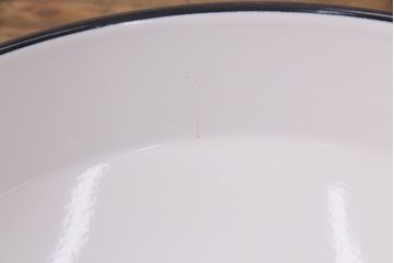 中古　レトロ照明　昭和レトロ　カフェ風インテリアに欠かせないホーロー製天井照明(吊り下げ照明、ペンダントライト、琺瑯)(R-049424)