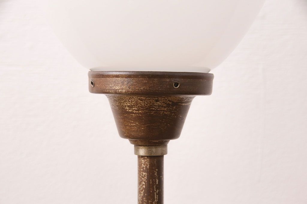 アンティーク照明　柔らかな光がムードを盛り上げるスタンドライト(フロアランプ、間接照明)(R-049426)