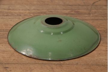 アンティーク照明　古き良き時代の味が魅力的なホーロー製天井照明(吊り下げ照明、ペンダントライト、琺瑯)(R-049430)