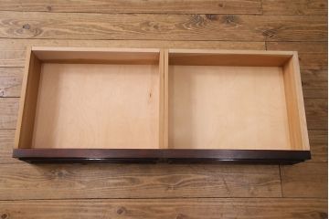中古　九州民芸家具　美品!クラシカルな佇まいで上品な空間を演出するサイドボード(リビングボード、ローボード)(定価約70万円)(R-049432)