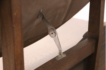 和製ヴィンテージ　神戸洋家具　永田良介商店　素晴らしい彫刻が魅力!オーバル型の大きな鏡が印象的なドレッサー&スツールセット(鏡台、化粧台、ビンテージ)(R-049436)