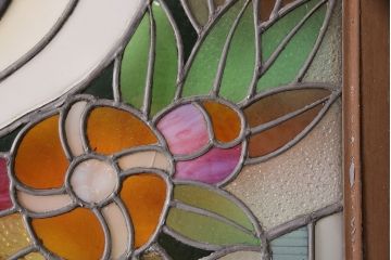 和製アンティーク　国産のアンティークとしては珍しい全面特大ステンドグラスで彩られたドア(建具)(R-049440)