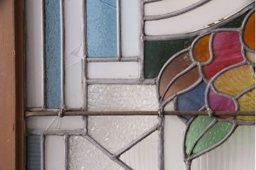 和製アンティーク　国産のアンティークとしては珍しい全面特大ステンドグラスで彩られたドア(建具)(R-049440)