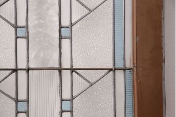 和製アンティーク　国産のアンティークとしては珍しい全面特大ステンドグラスで彩られたドア(建具)(R-049440)