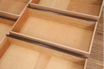 中古　美品　松本民芸家具　シンプルなデザインと上品な佇まいが魅力の#46型ベビータンス(チェスト、引き出し)(定価約30万円)(R-049445)