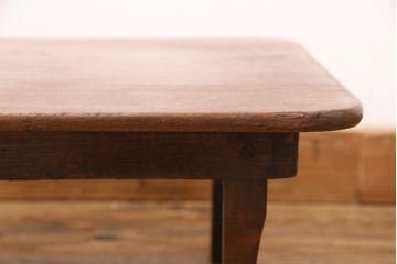 和製アンティーク　栓材　天板一枚板　素朴さと味のある風合いが魅力の角ちゃぶ台(座卓、ローテーブル、折り畳みテーブル)(R-049450)