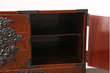 中古　門間箪笥店(門間屋)　仙台箪笥　木地呂塗り　弐番　小ぶりながら存在感と重厚感のある小箪笥(卓上収納、小物収納、小引き出し)(定価約19万4千円)(R-049454)