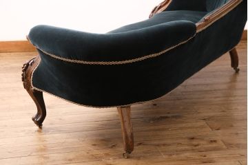 アンティーク家具　マホガニー材　美品　彫刻の細やかな意匠が目を引く最高級品のシェーズロング(カウチソファ、ソファ、長椅子)(R-049456)