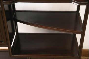 和製アンティーク　時代物　シンプルなつくりが品の良さを高めるカリン材製飾り棚(茶棚、収納棚、花梨材)(R-049459)