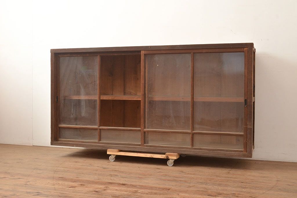 和製アンティーク　シンプルなつくりの収納棚(ガラスケース、キャビネット、サイドボード)(R-049465)