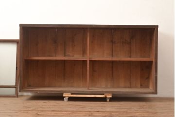 和製アンティーク　シンプルなつくりの収納棚(ガラスケース、キャビネット、サイドボード)(R-049465)