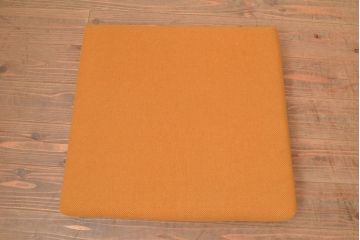 北欧ビンテージ　デンマークからやってきた!空間のメインアイテムになるイージーチェア(アームチェア、一人掛けソファ、椅子、1人掛けチェア、ヴィンテージ)(R-049471)