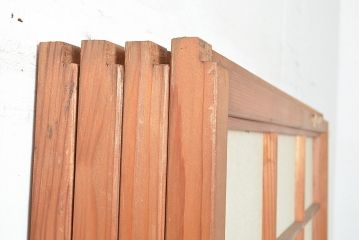 アンティーク建具　昭和中期　レトロガラス入り　腰板の木目がおしゃれなアクセントの障子戸4枚セット(建具、引き戸)(R-049481)