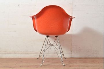中古　展示品　美品　MODERNICA(モダニカ)　鮮やかなオレンジカラーが空間のアクセントになるシェルチェア(椅子、サイドチェア、ダイニングチェア)(R-049487)