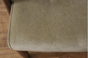 ヴィンテージ家具　北欧家具　デンマーク　ビーチ材　くつろぎの空間を演出するイージーチェア(1Pチェア、一人掛けソファ、ラウンジチェア、アームチェア、ビンテージ)(R-049489)