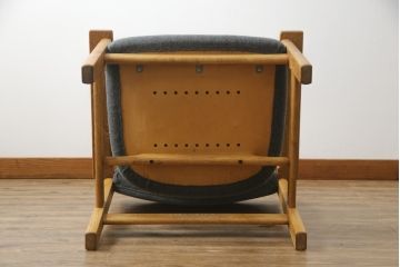 ヴィンテージ家具　北欧家具　デンマーク　シックな雰囲気とオーク材の温かな風合いが魅力的なアームチェア(ダイニングチェア、椅子、ビンテージ)(R-049492)