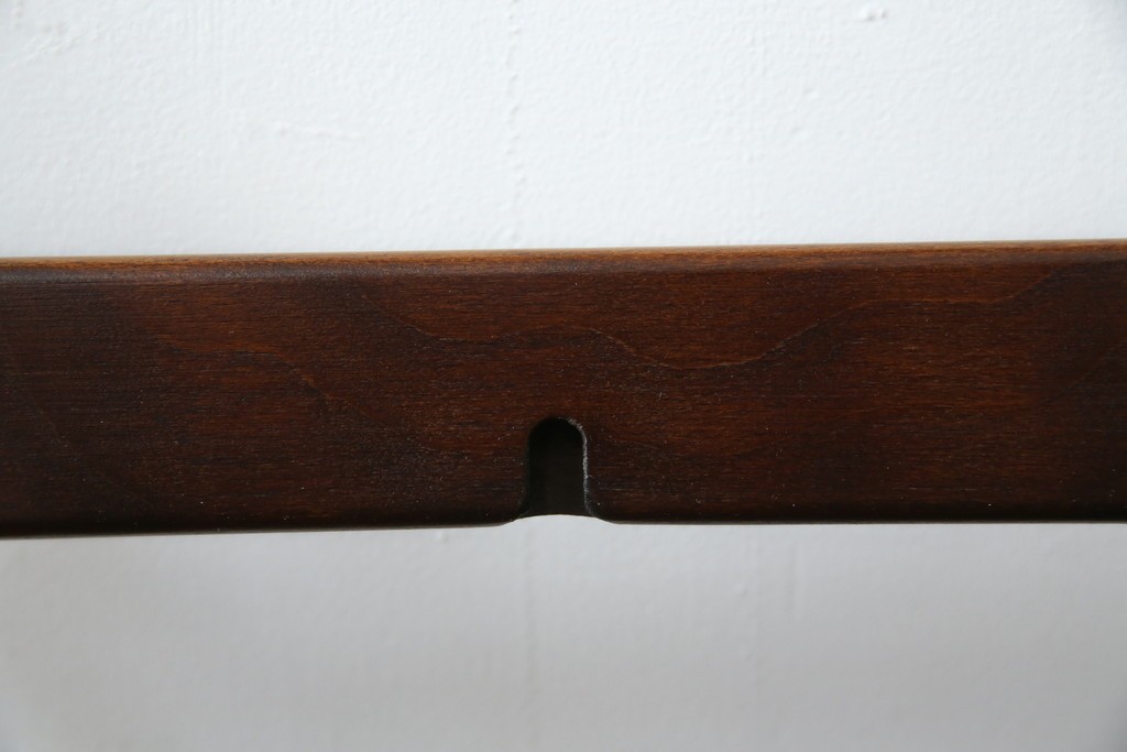 ヴィンテージ家具　北欧家具　デンマーク　ビーチ材　大人の格好いい空間を演出するイージーチェア　(R-049493)