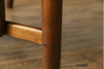 ヴィンテージ家具　北欧家具　デンマーク　ビーチ材　大人の格好いい空間を演出するイージーチェア　(R-049493)