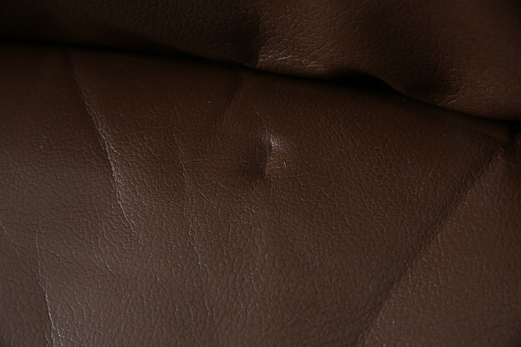 ヴィンテージ家具　北欧家具　デンマーク　ビーチ材　大人の格好いい空間を演出するイージーチェア　(R-049493)