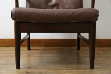 ヴィンテージ家具　北欧家具　デンマーク　ビーチ材　大人の格好いい空間を演出するイージーチェア　(R-049493)