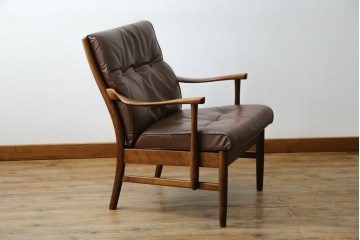 ヴィンテージ家具　北欧家具　デンマーク　ビーチ材　大人の格好いい空間を演出するイージーチェア　(R-049493)