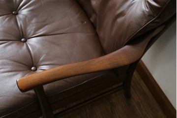 ヴィンテージ家具　北欧家具　デンマーク　ビーチ材　大人の格好いい空間を演出するイージーチェア　(R-049493)