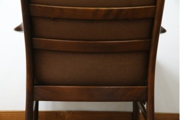 ヴィンテージ家具　北欧家具　デンマーク　ビーチ材　大人の格好いい空間を演出するイージーチェア　(R-049493)