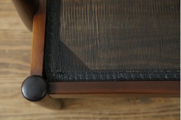 ヴィンテージ家具　北欧家具　デンマーク　ビーチ材　大人の格好いい空間を演出するイージーチェア　(R-049493)