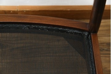 ヴィンテージ家具　北欧家具　デンマーク　ビーチ材　大人の格好いい空間を演出するイージーチェア　(R-049493)