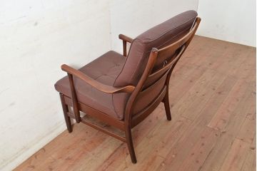 ヴィンテージ家具　北欧家具　デンマーク　ビーチ材　大人の格好いい空間を演出するイージーチェア(アームチェア、ダイニングチェア、椅子、イス、合皮、ビンテージ)(R-049493)