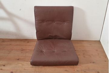 ヴィンテージ家具　北欧家具　デンマーク　ビーチ材　大人の格好いい空間を演出するイージーチェア(アームチェア、ダイニングチェア、椅子、イス、合皮、ビンテージ)(R-049493)