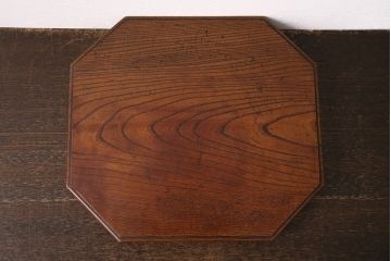 アンティーク雑貨　八角型のフォルムが素敵な総ケヤキ材製の花台(飾り台、ディスプレイ台)(R-049502)