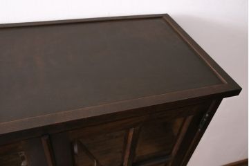 中古　北海道民芸家具　HM160K　洗練された佇まいが上品な食器棚(本箱、収納棚、飾り棚、キャビネット)(R-049503)