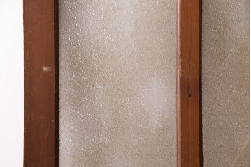 アンティーク建具　昭和レトロな雰囲気を盛り上げる木製ドア(ガラス扉、建具)(R-049504)