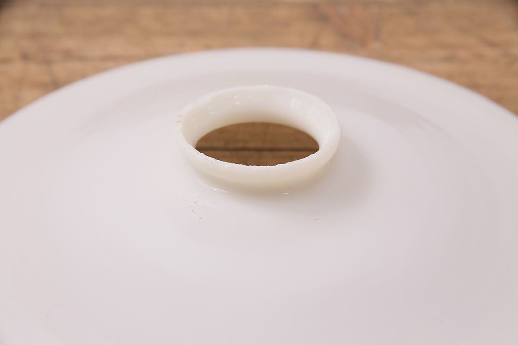 アンティーク照明　レトロな空間を演出するシンプルな吊り下げ照明(ペンダントライト、天井照明、電笠、平笠シェード)(R-049509)