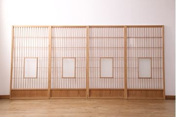 アンティーク建具　昭和初期　ダイヤガラス　素朴な木の風合いが味わい深い縦額入り障子戸4枚セット(引き戸、建具)(R-049520)