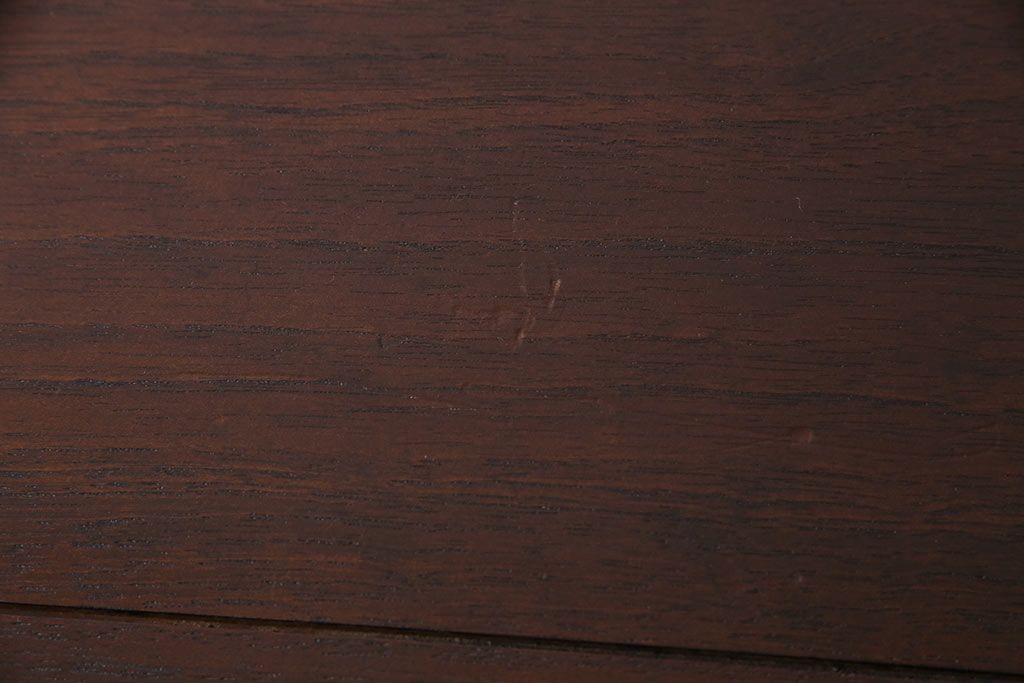 中古　美品　国産　手造り家具　民芸城山　伝統車付きタンス　日本の伝統美が詰まった車箪笥(定価約60万円)(衣装箪笥、和タンス、引き出し)(R-049539)